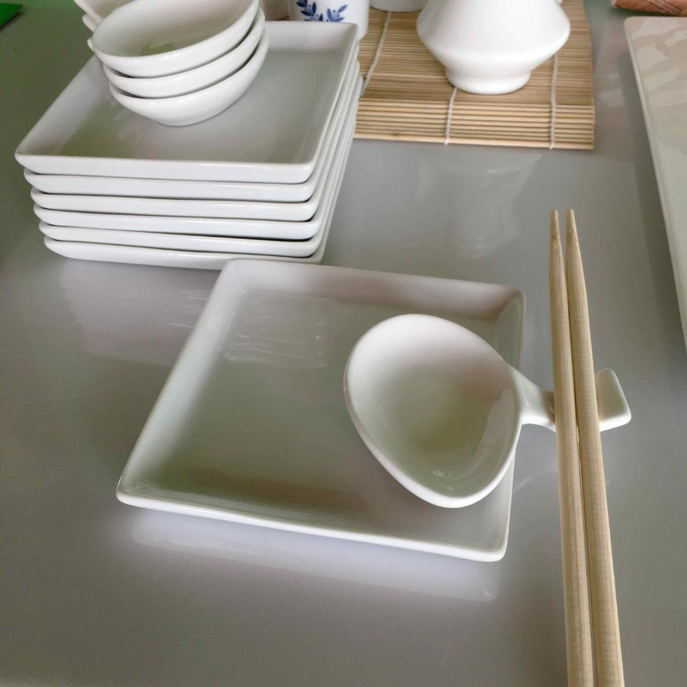 Sushi Set - Picture 2 of 6